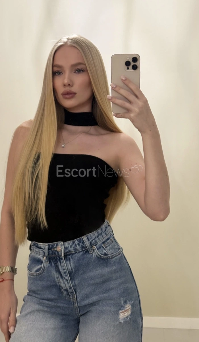 Katya — İstanbul Escort — fotoğraf 1