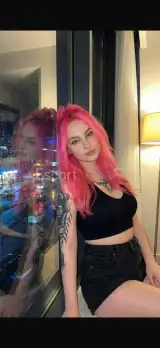 Esila — İstanbul Escort — fotoğraf 1