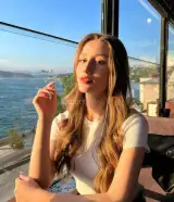 YAGMUR — İstanbul Escort — fotoğraf 2